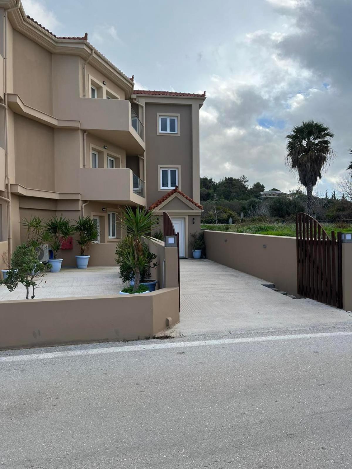 Egialion Iqia Lägenhet Argostoli  Exteriör bild